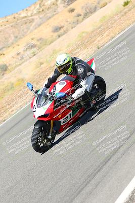 media/Oct-14-2023-TrackXperience (Sat) [[0517685739]]/Level 1/session 3 turn 2/